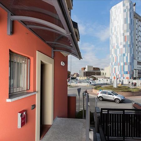 Residenza Villa Regina Monza Exterior foto